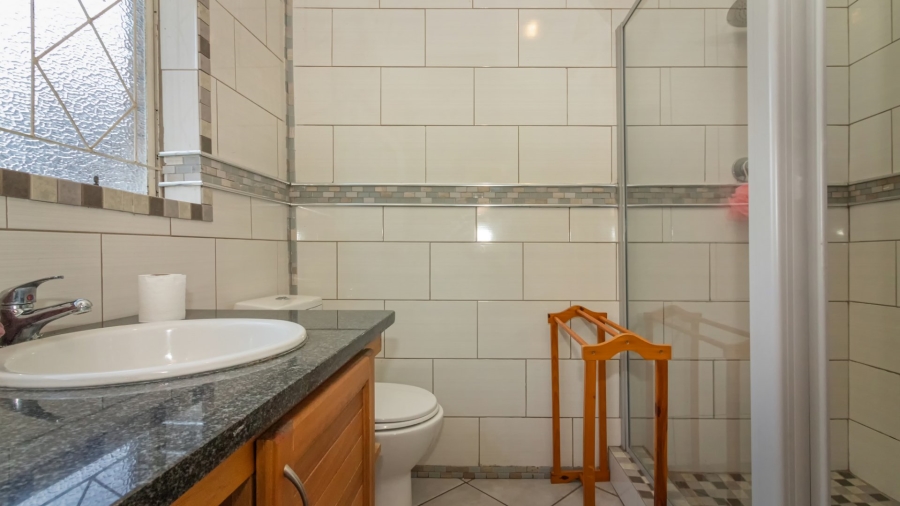 3 Bedroom Property for Sale in Uitsig Free State